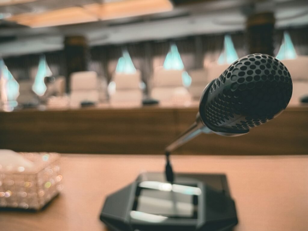 ANEEL muda prazo e formato da sustentação oral em circuitos deliberativos